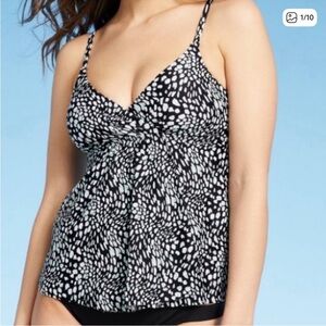 Kona Sol Black and White Tankini Top
